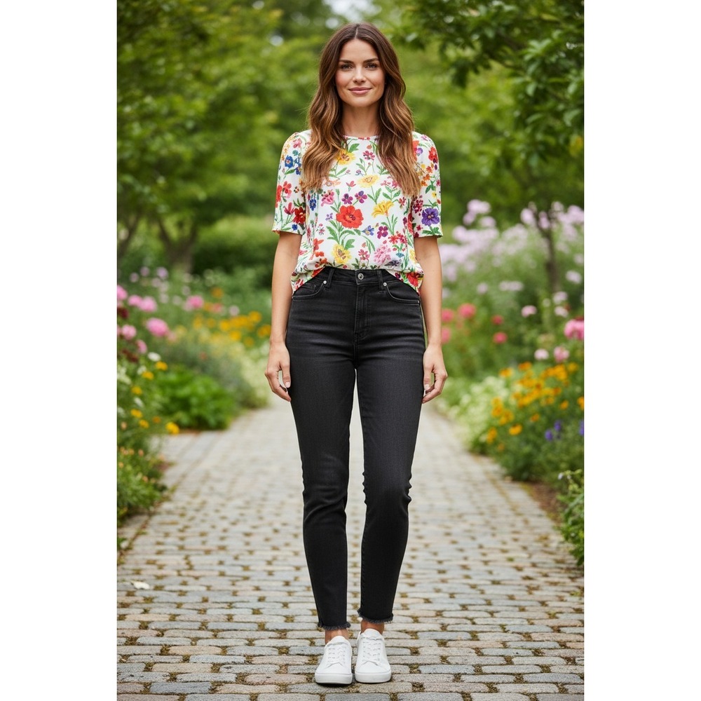 MOTHER The Stunner Zip Ankle Step Fray Jeans Faded Black‎ Size 31 EUC